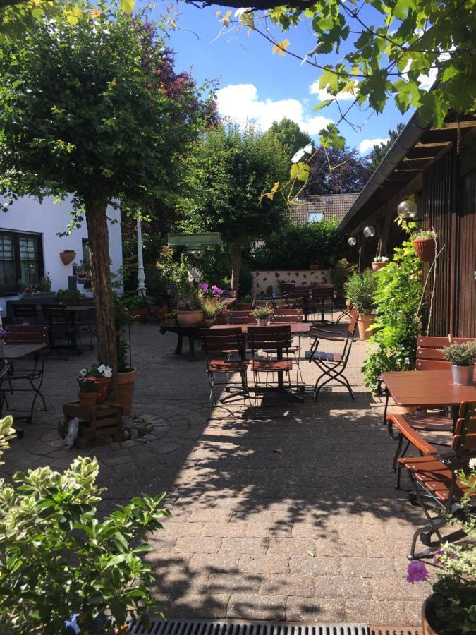 Hotel & Weinhaus Zum Schwarzen Baeren Koblenc Exteriér fotografie